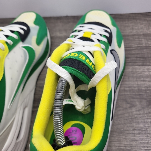 Nike Air Max Solo Oregon Ducks UNIVERSITY Of OREGON Men's Size 10.5 FZ4837-001 - Picture 6 of 8